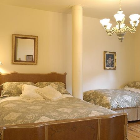 Jade Blue B&B มอนทรีอัล ภายนอก รูปภาพ