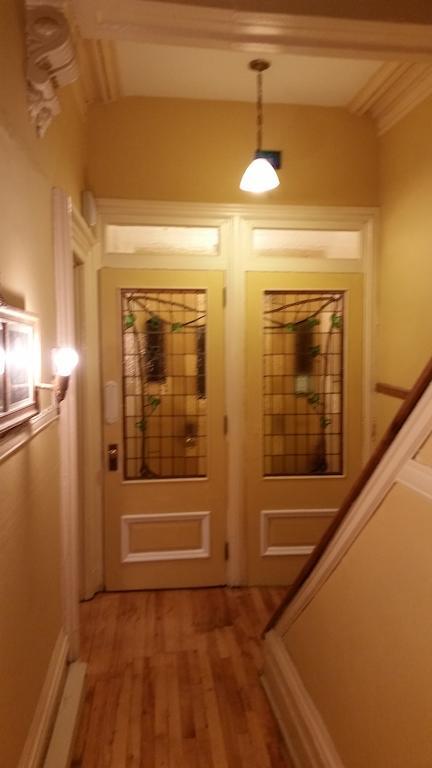 Jade Blue B&B มอนทรีอัล ภายนอก รูปภาพ